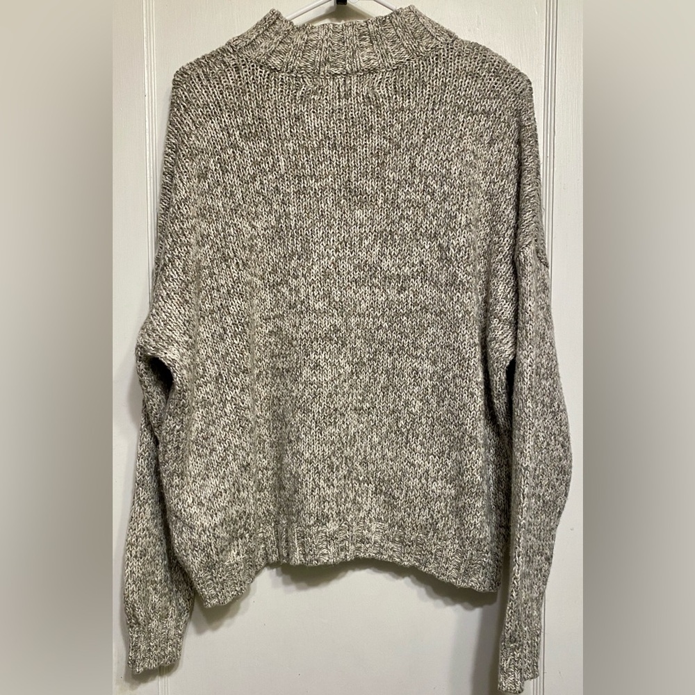 Ann Taylor Loft Soft Grey Candy Cane MERRY Christmas Holiday XMAS Sweater XL - Picture 3 of 10